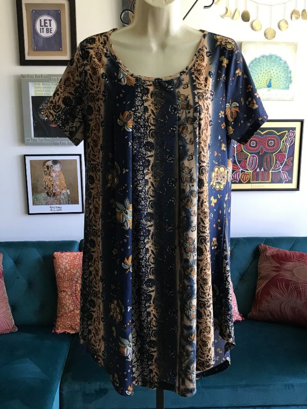 SIMPLY ASTER by Firmiana sz L Blue & Beige Floral Jersey Pleated Tunic Dress
